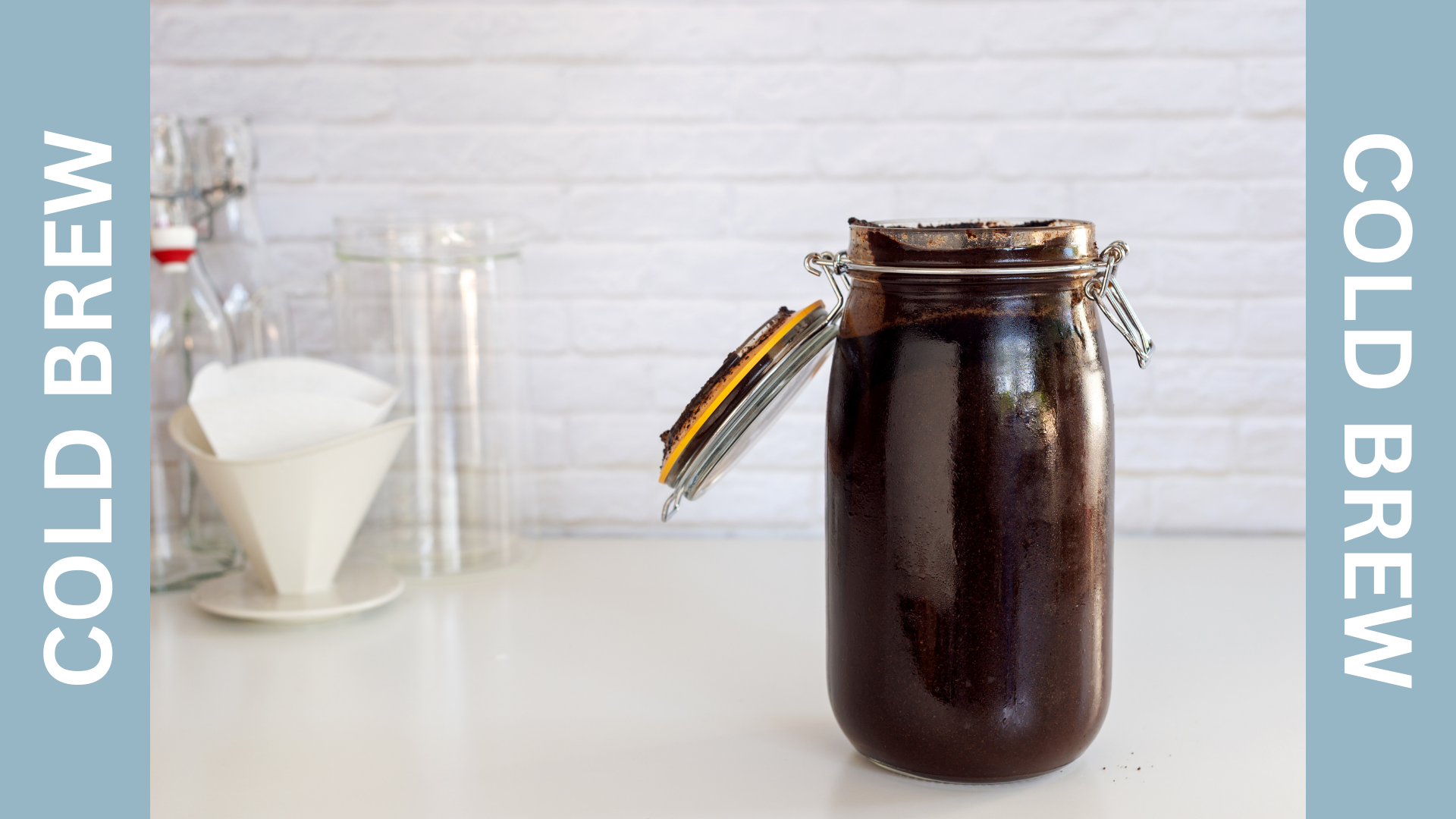 You are currently viewing The Ultimate Guide to Cold Brew Coffee: Methods, Equipment, and Why It’s Not Just Iced Coffee
